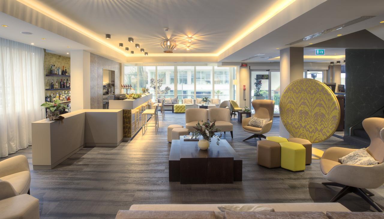 Hotel Dory Riccione Esterno foto